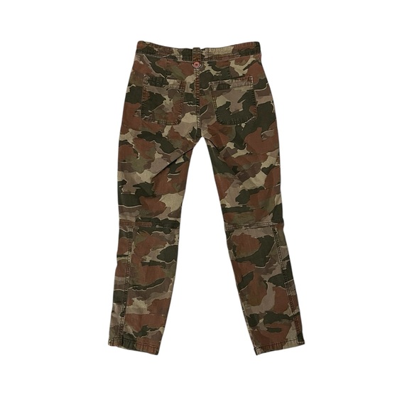 Anthropologie Wander Camo Pants - Picture 4 of 6